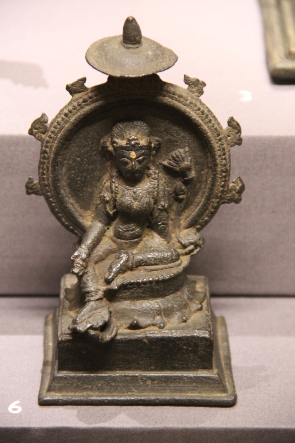 Bronze statue of the female Bodhisattva Tara